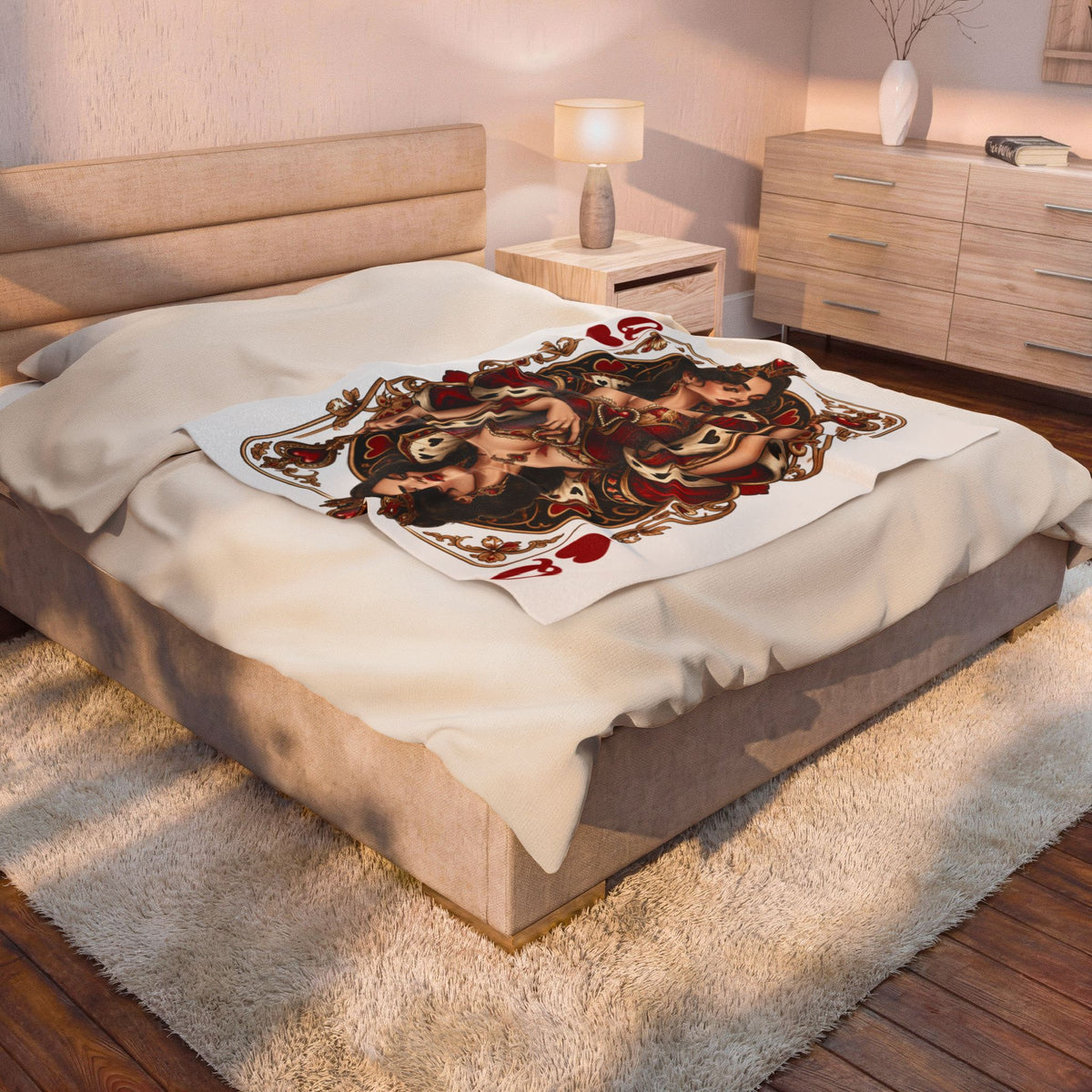 Queen of Hearts Velveteen Plush Blanket