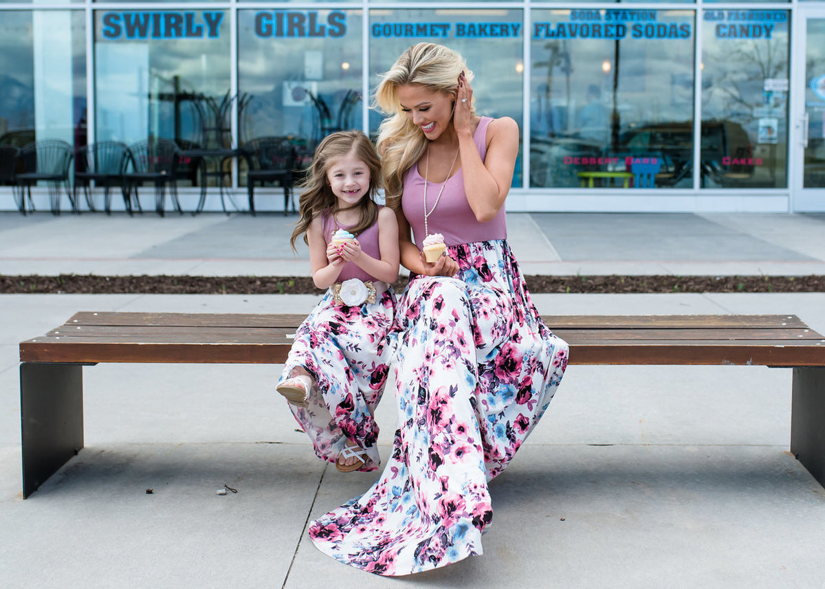 2019 Fashionable Mother-Daughter Matching Dresses
