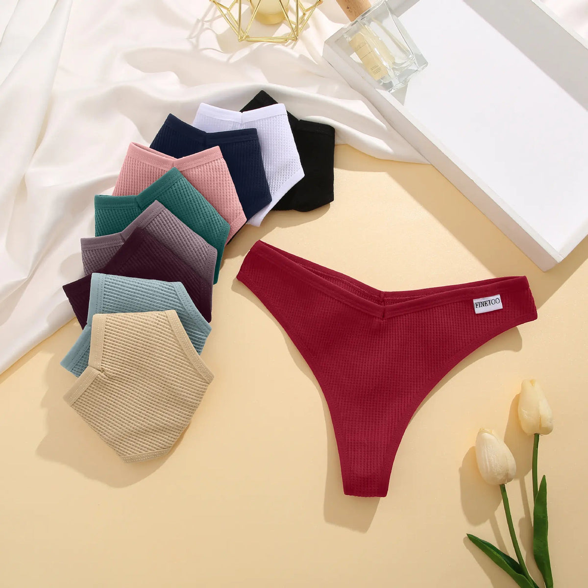 FINETOO Women's Sexy Casual Sports Thongs L067 JahSonFire