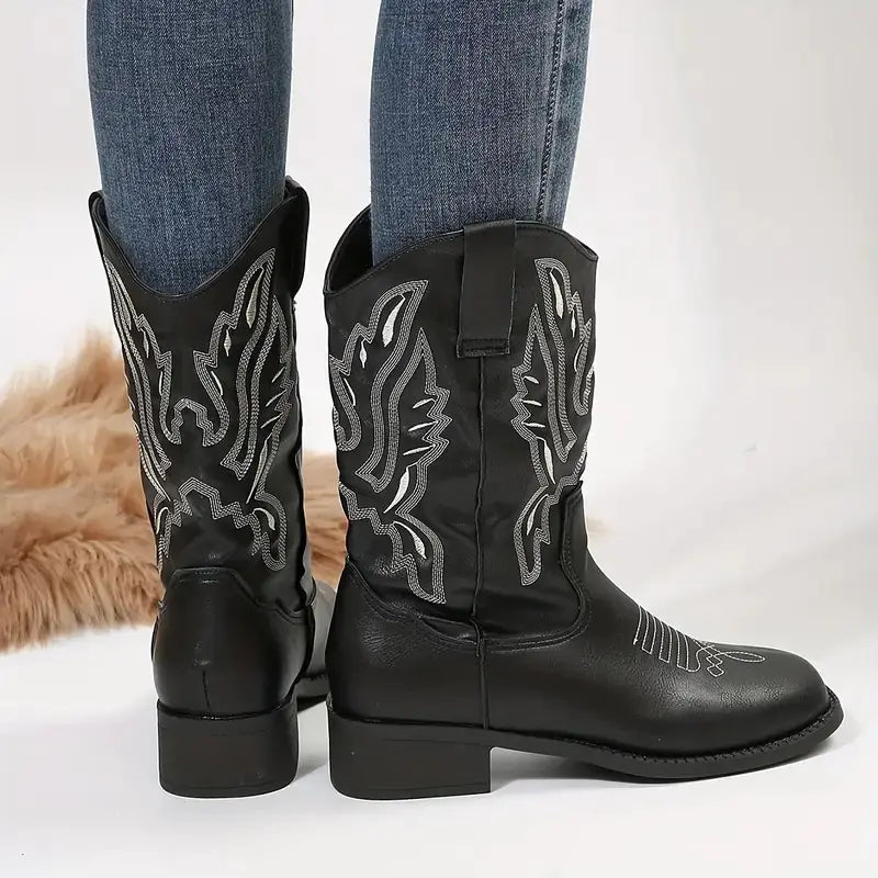 Women's Embroidered V Cut Cowboy Boots - Retro Style JahSonFire