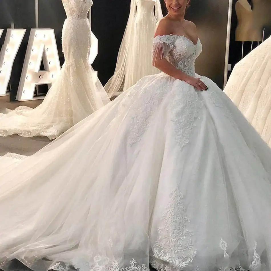 Off-Shoulder Lace Elegant Wedding Dress JahSonFire