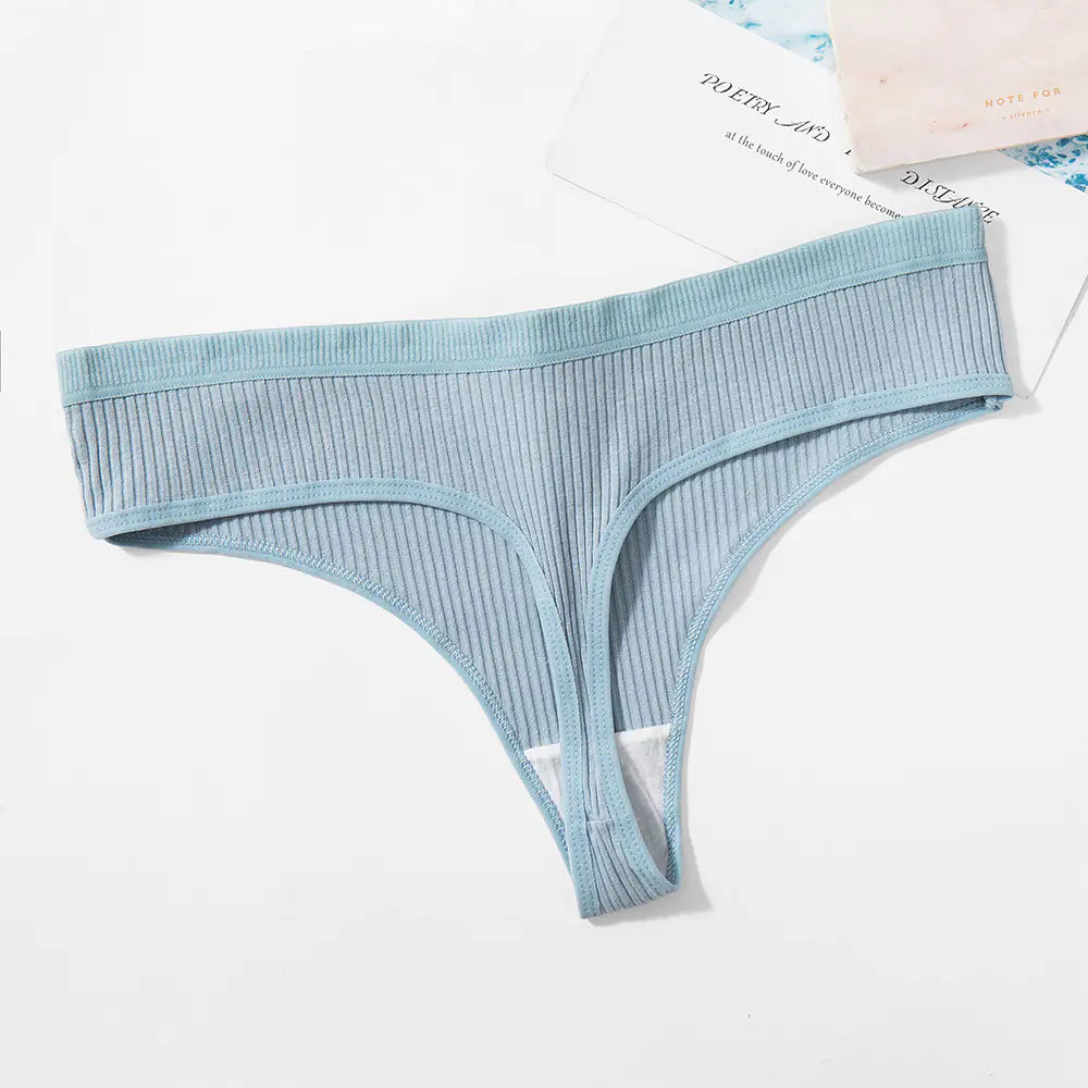 Trendy Solid Color Breathable Low Waist Women's Thongs JahSonFire
